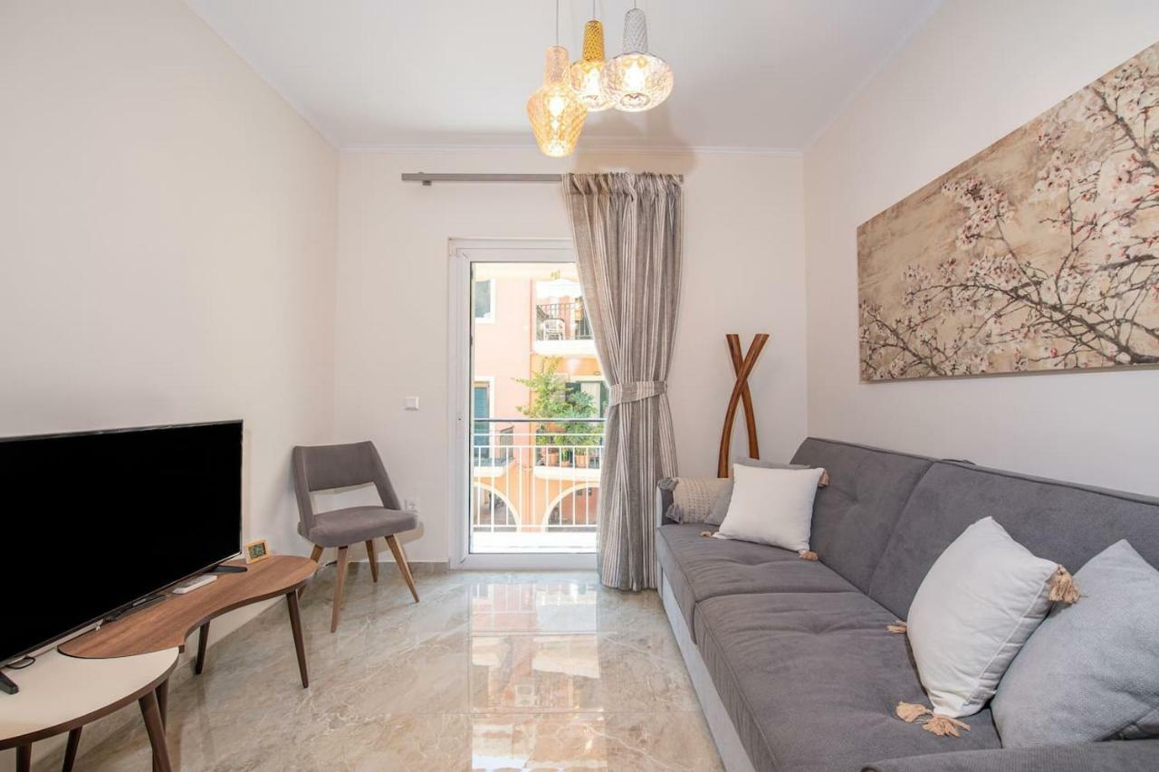 Casa Aelia, Luxury Apartment コルフ島 エクステリア 写真