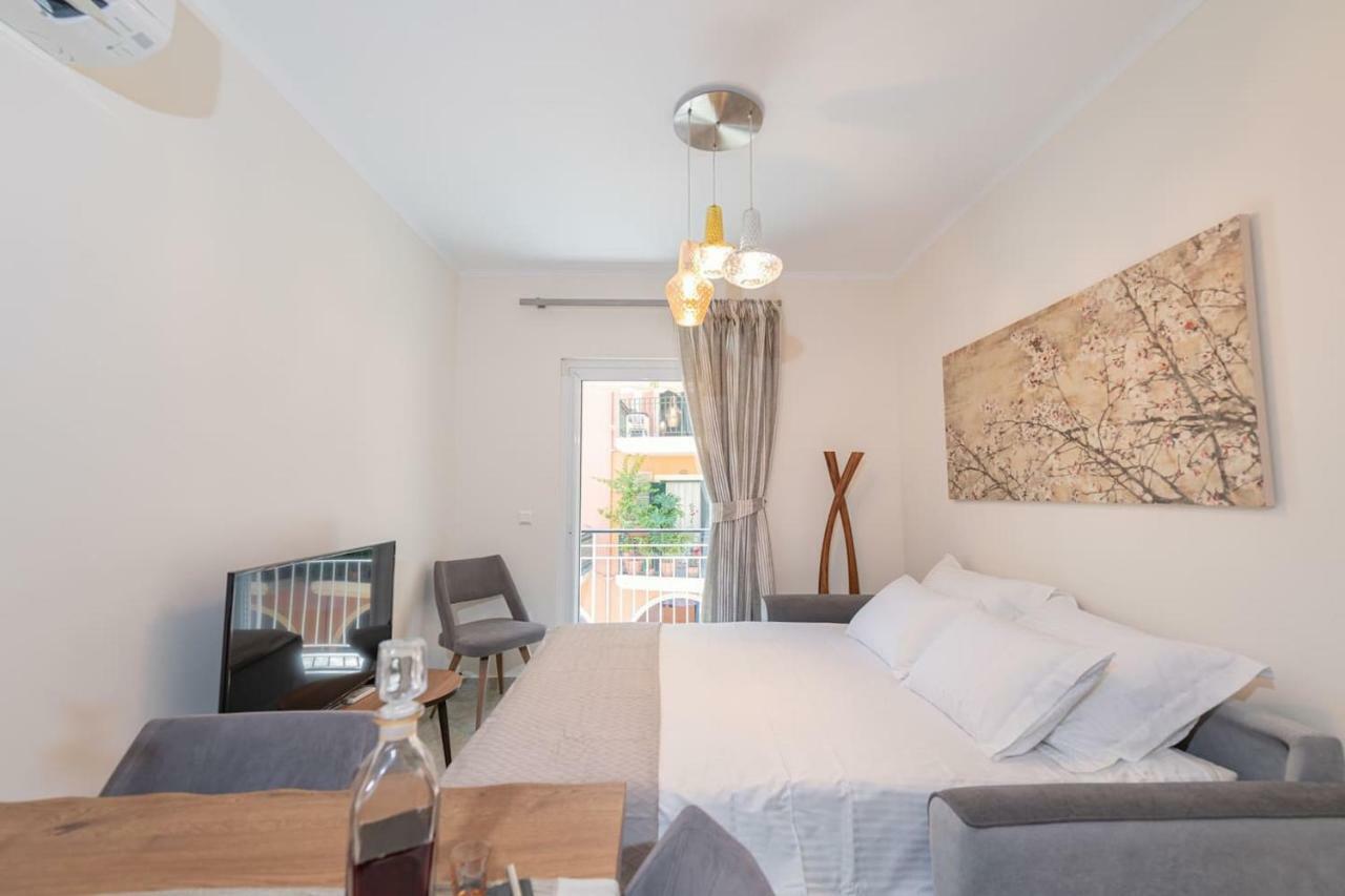 Casa Aelia, Luxury Apartment コルフ島 エクステリア 写真