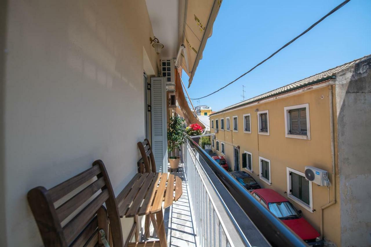 Casa Aelia, Luxury Apartment コルフ島 エクステリア 写真