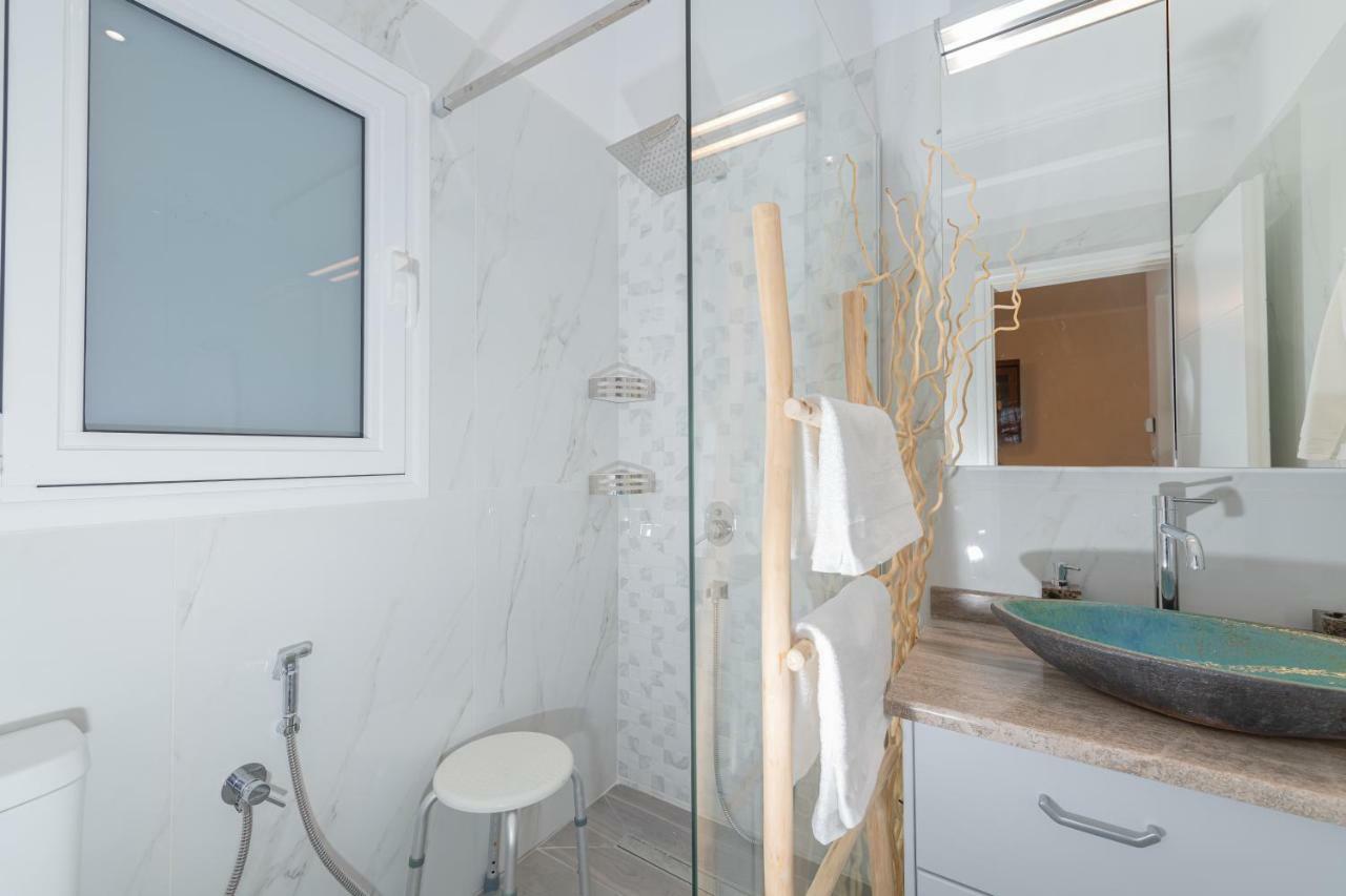 Casa Aelia, Luxury Apartment コルフ島 エクステリア 写真